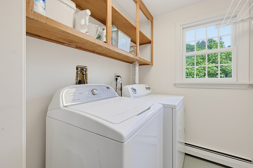 110 Chipper Hill Road Northbridge, MA 01534 - Photo 34 of 40