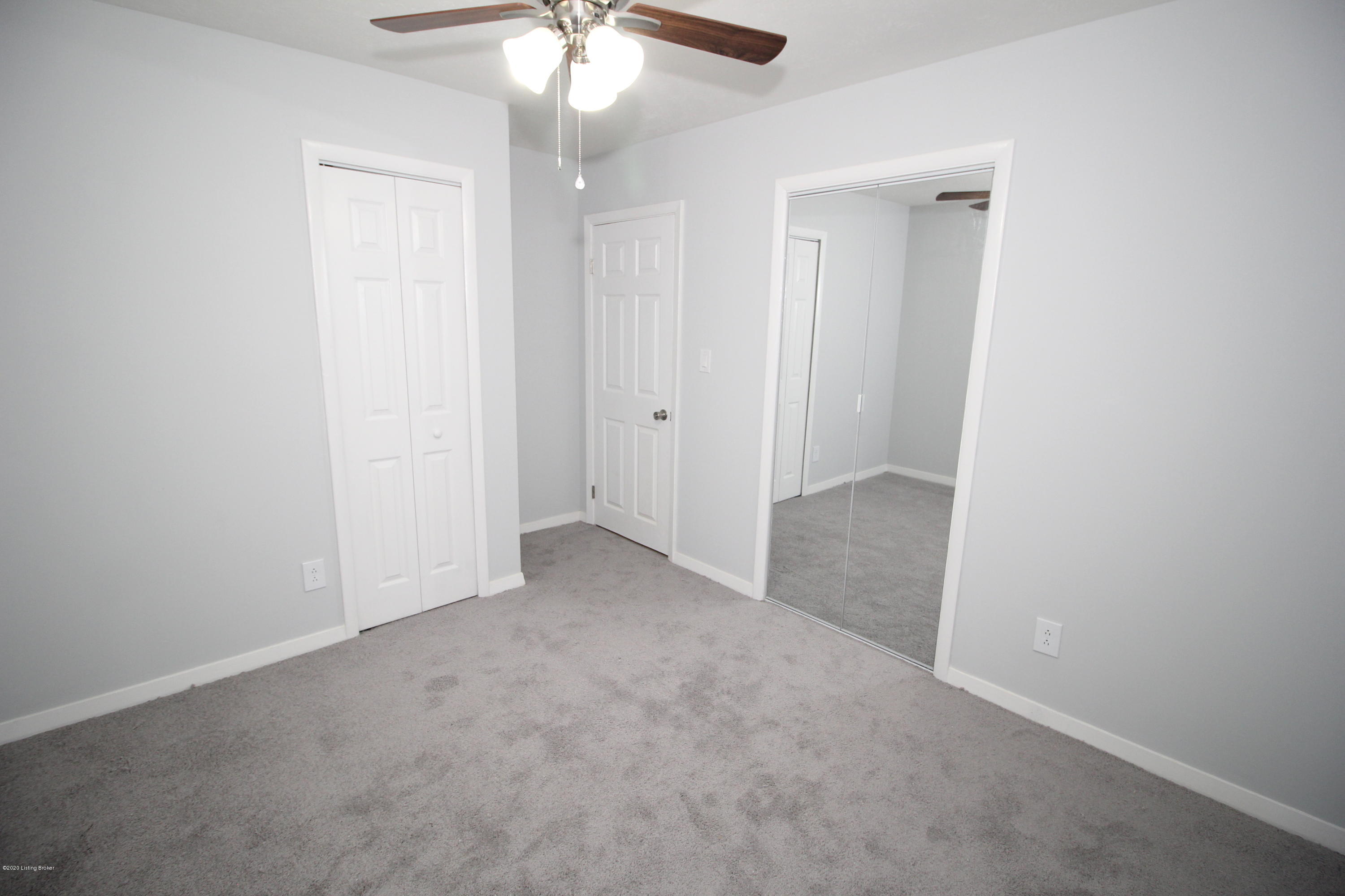 6508 Price Ln Road Louisville, KY 40229 - Photo 13 of 22 IMG_0435