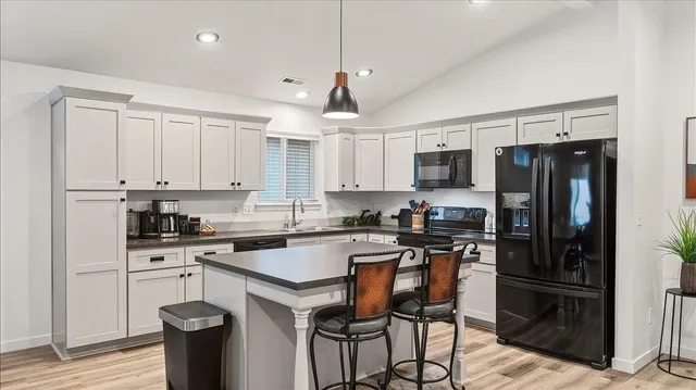 $469,900 | 18511 East 3rd Avenue, Spokane Valley, WA 99016