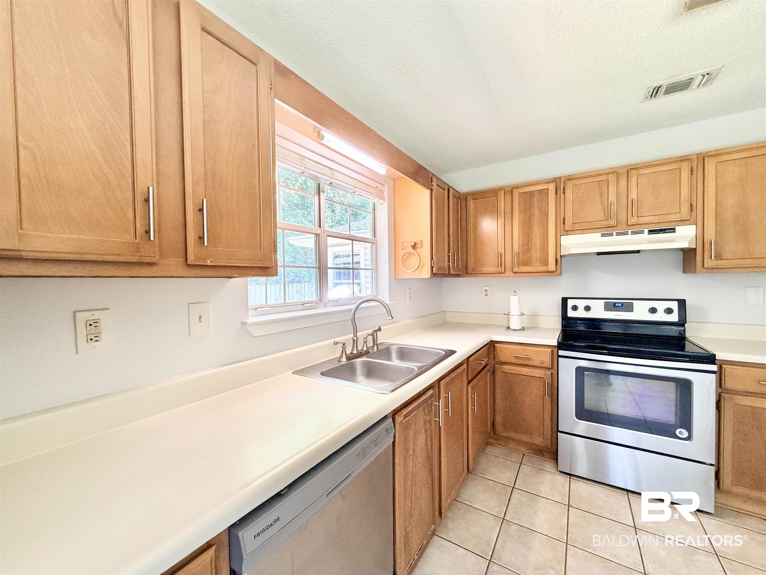 3332 Autumn Ridge Drive West Mobile, AL 36695 - Photo 17 of 53