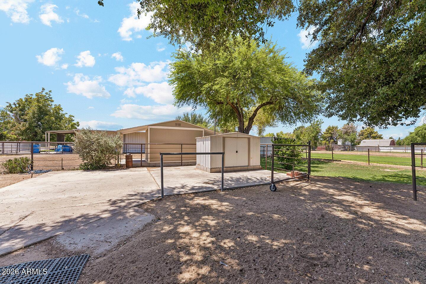 4701 West Greenway Road Glendale, AZ 85306 - Photo 24 of 31 South View Shed Looking to Corral and So