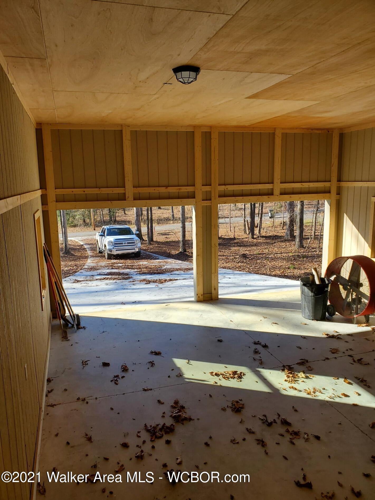 218 Harbor Loop Jasper, AL 35504 - Photo 9 of 11 Gallery Image 9