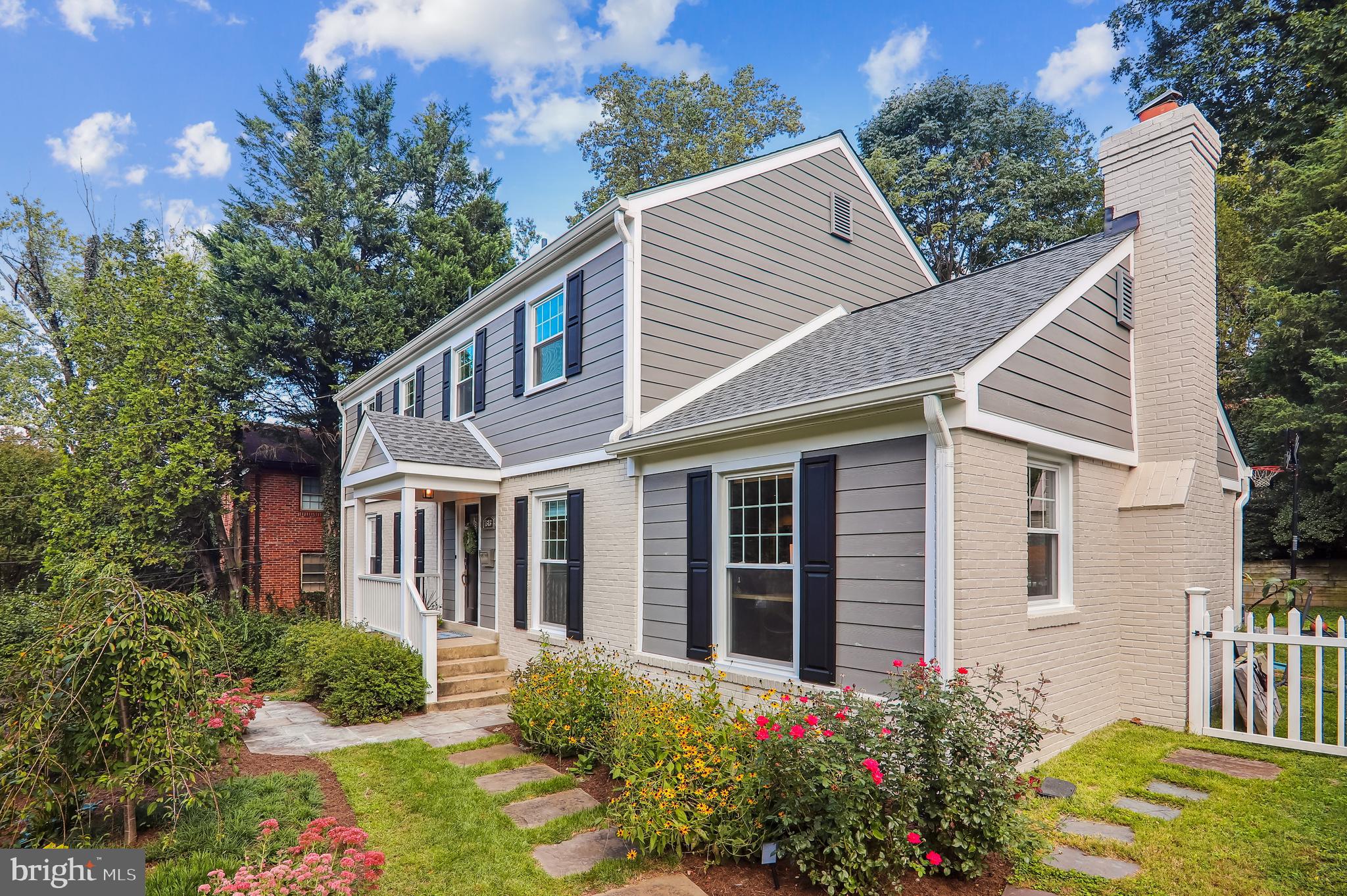 7613 Sebago Road Bethesda, MD 20817 - Photo 3 of 51