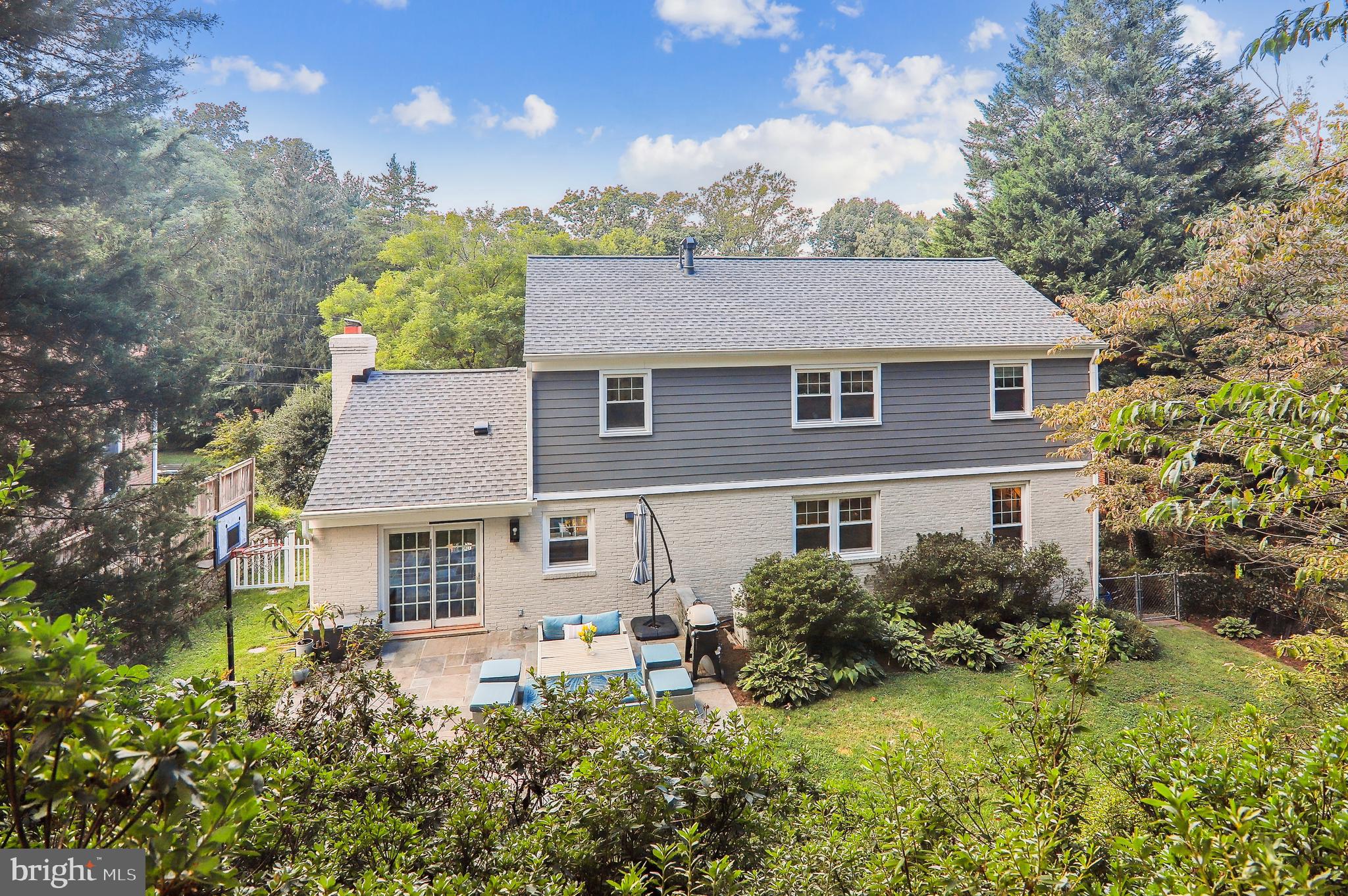 7613 Sebago Road Bethesda, MD 20817 - Photo 5 of 51