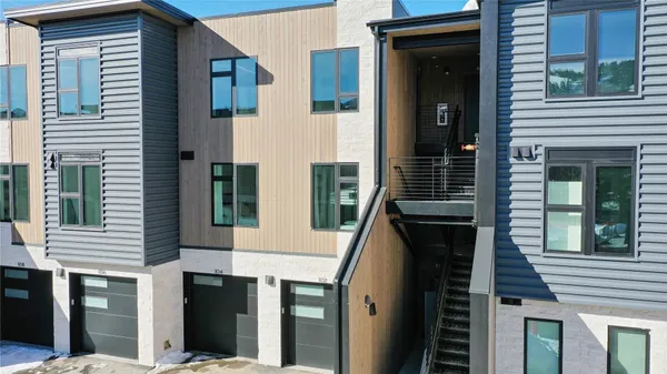 $895,000 | 930 Blue River Parkway, Unit 622, Silverthorne, CO 80498