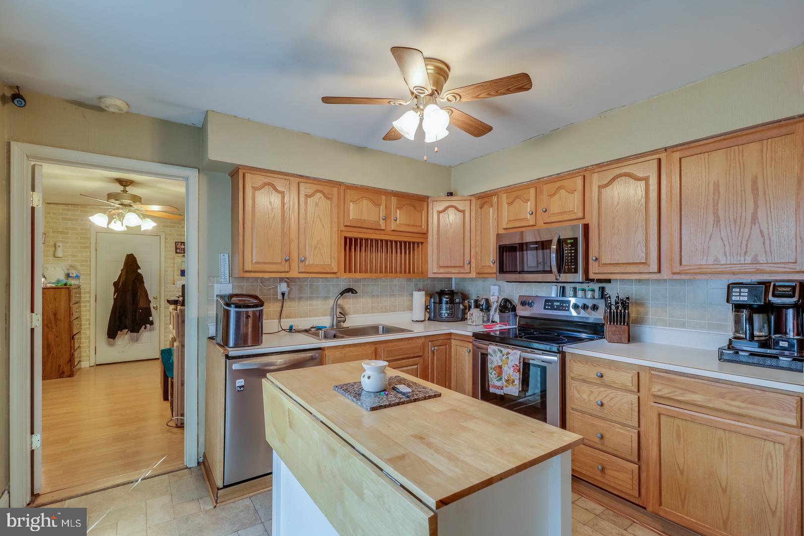 419 Ironmine Road Felton, DE 19943 - Photo 8 of 28 Kitchen