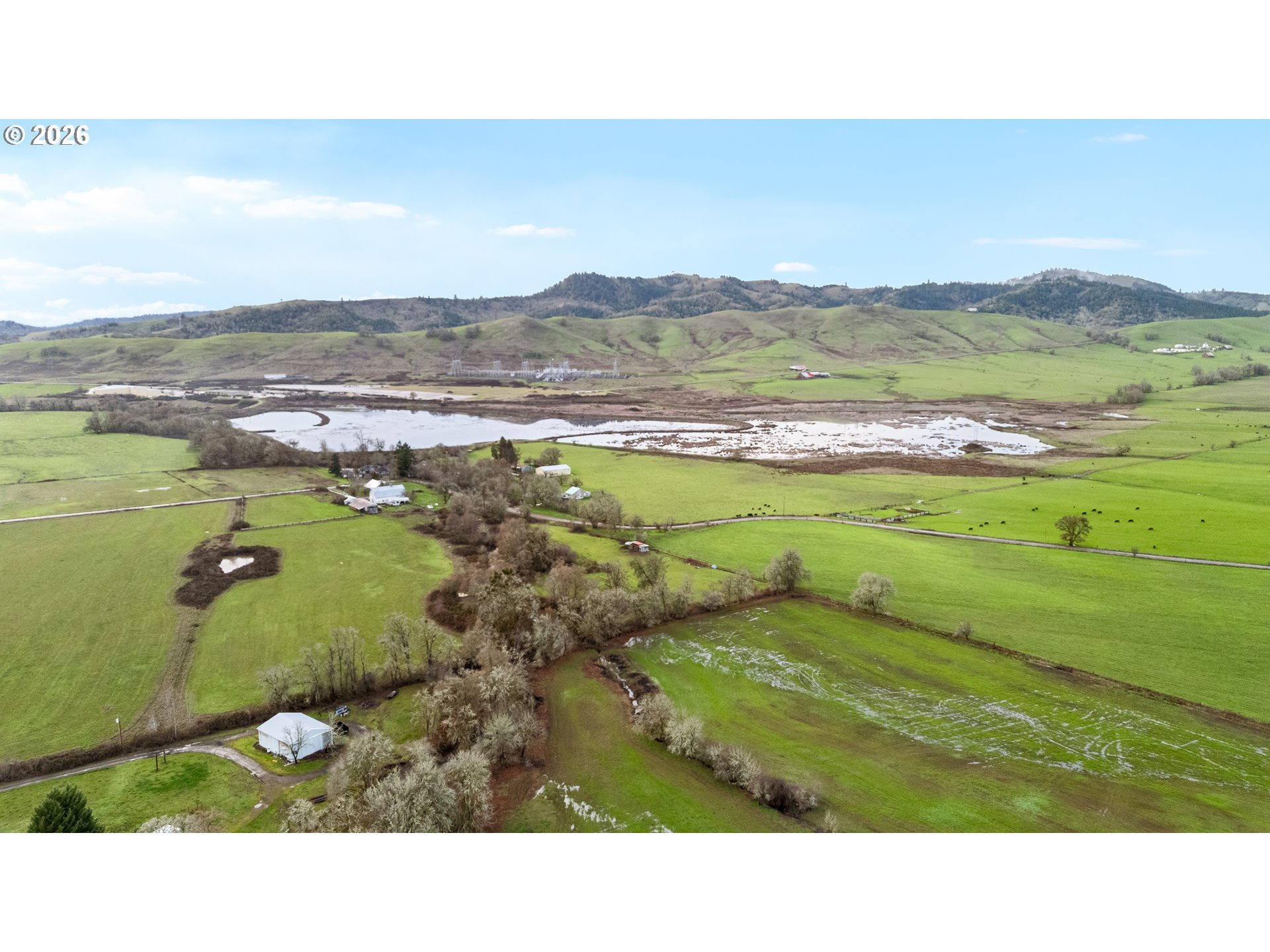 383 Brumbach Road Roseburg, OR 97470 - Photo 11 of 17 a view of an ocean and beach