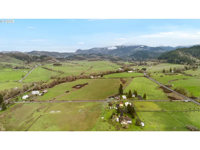 $529,000 | 383 Brumbach Road, Roseburg, OR 97470