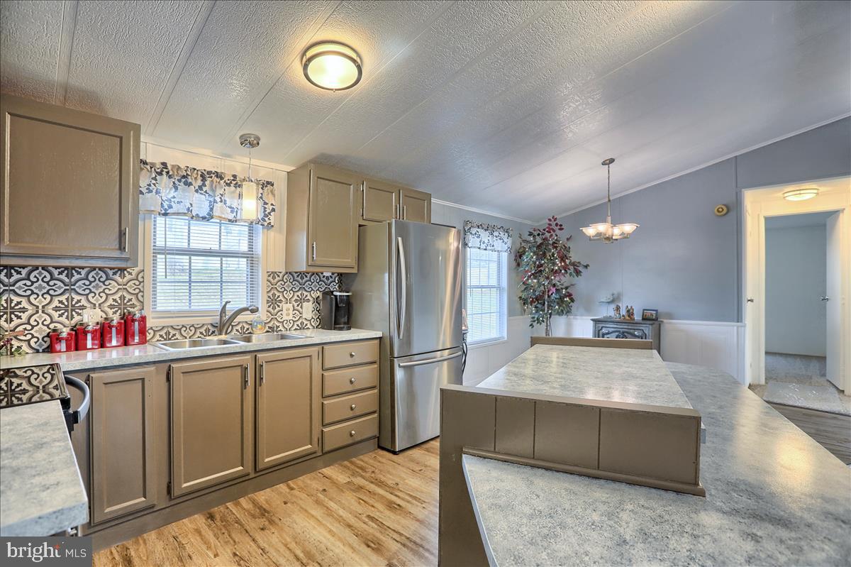 700 Salem Road, Unit 69 Etters, PA 17319 - Photo 11 of 31 Gallery Image 11