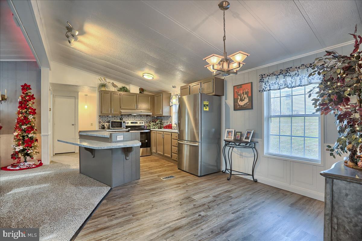 700 Salem Road, Unit 69 Etters, PA 17319 - Photo 18 of 31 Gallery Image 18