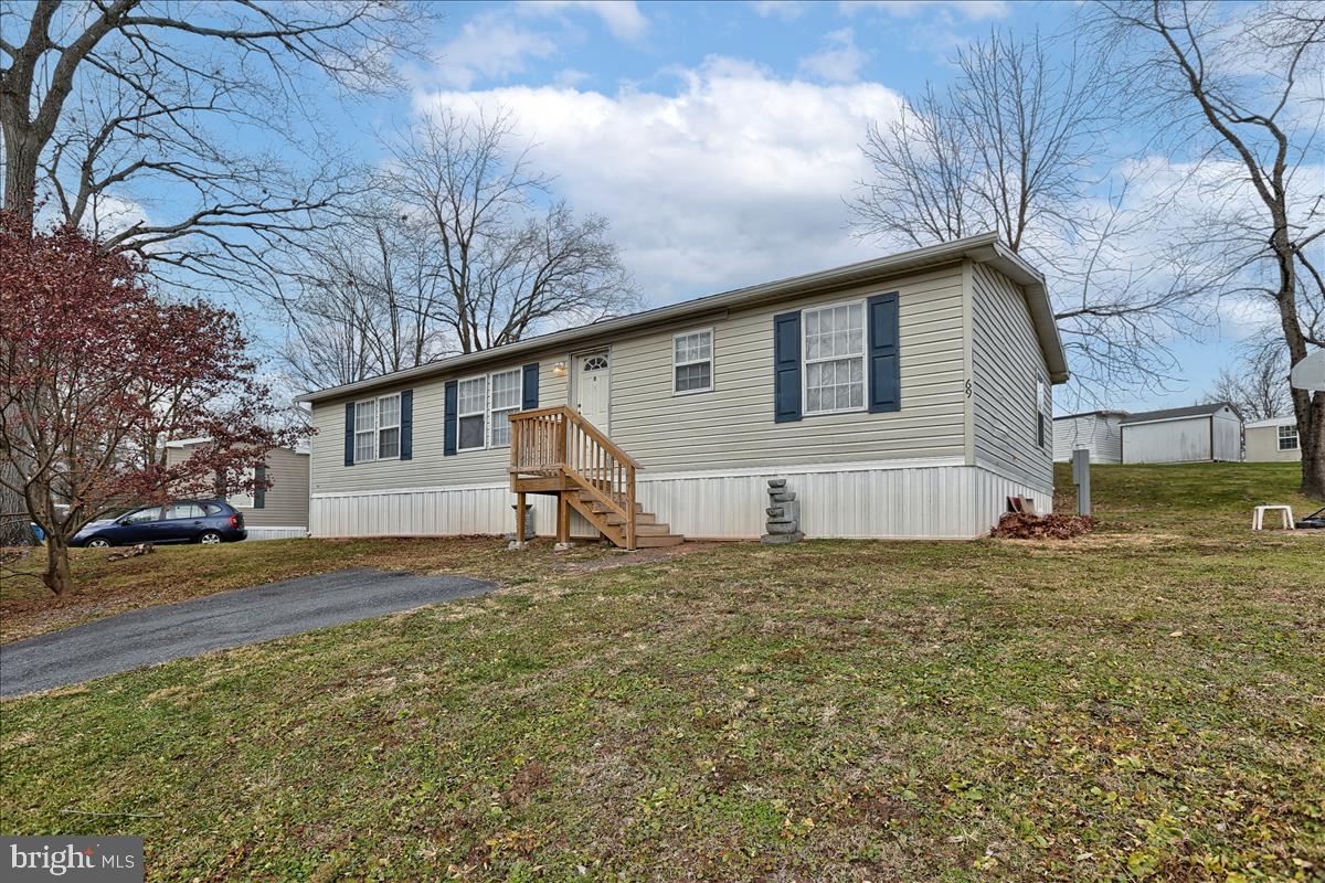 700 Salem Road, Unit 69 Etters, PA 17319 - Photo 4 of 31 Gallery Image 4