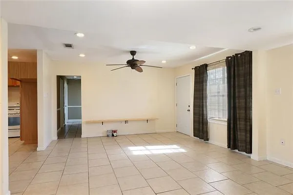 $179,900 | 2104 Lena Drive, Chalmette, LA 70043