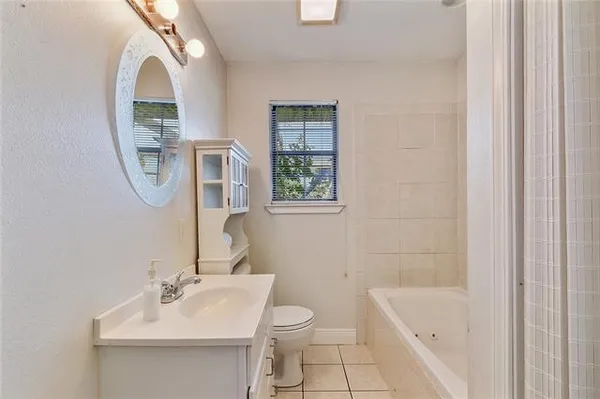 $179,900 | 2104 Lena Drive, Chalmette, LA 70043