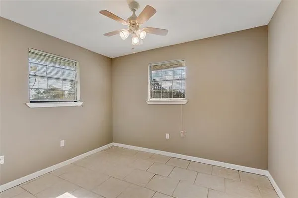 $179,900 | 2104 Lena Drive, Chalmette, LA 70043