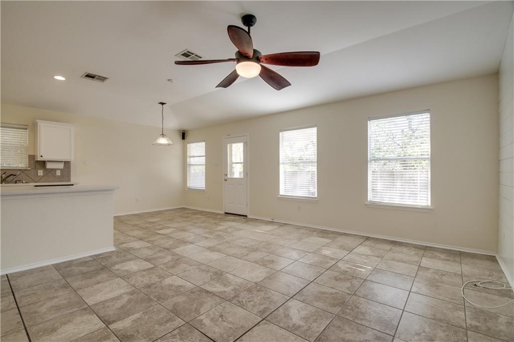 113 Spur Cove Kyle, TX 78640 - Photo 5 of 27