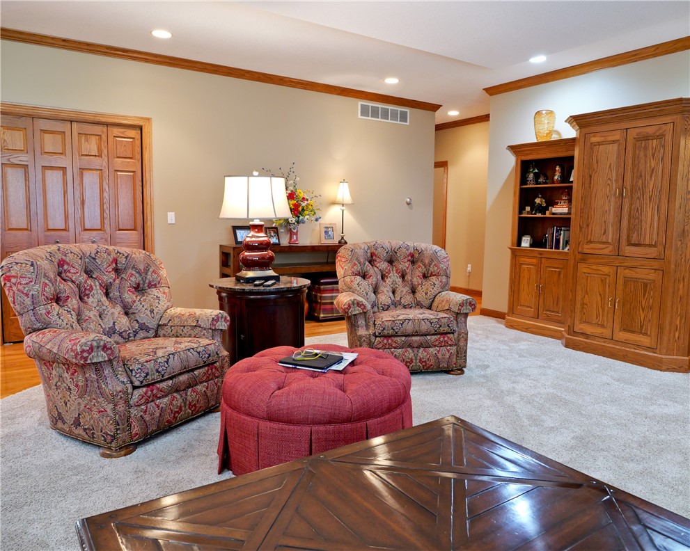 3007 Blackstone Drive Decatur, IL 62522 - Photo 13 of 45