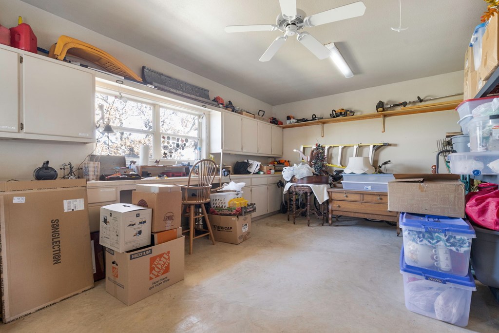 1817 Summit Point Drive Kerrville, TX 78028 - Photo 21 of 26