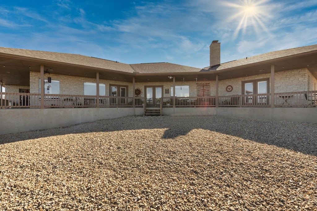 1817 Summit Point Drive Kerrville, TX 78028 - Photo 24 of 26