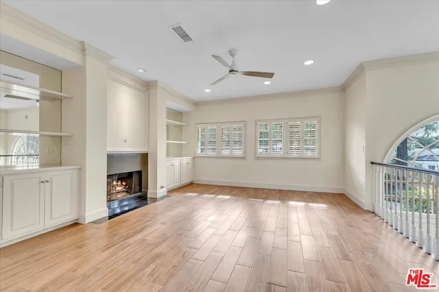 $10,995 | 2202 The Terrace, Los Angeles, CA 90049