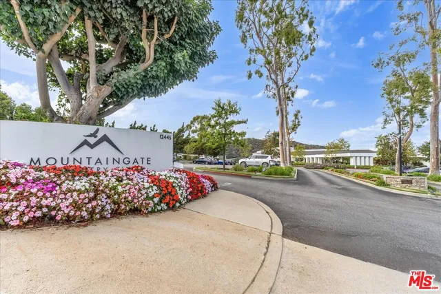 $10,995 | 2202 The Terrace, Los Angeles, CA 90049