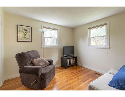 21 Hartman Road Amherst, MA 01002 - Photo 11 of 15 Gallery Image 11