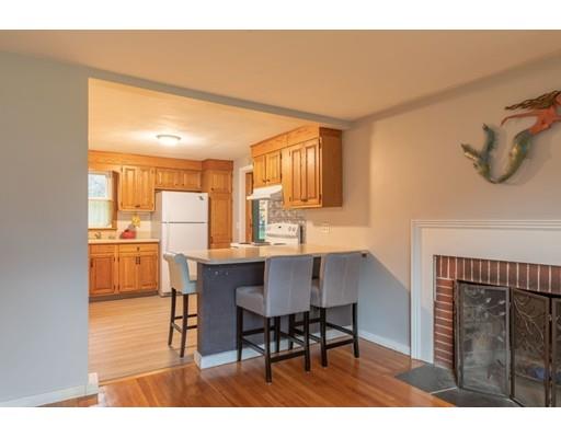 21 Hartman Road Amherst, MA 01002 - Photo 6 of 15 Gallery Image 6