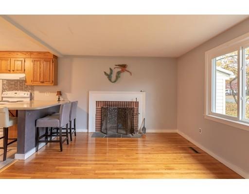 21 Hartman Road Amherst, MA 01002 - Photo 7 of 15 Gallery Image 7