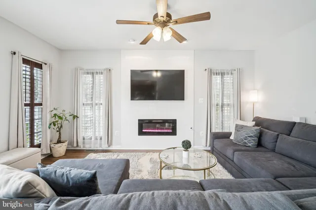 $625,000 | 6425 Ivy Spring, Elkridge, MD 21075