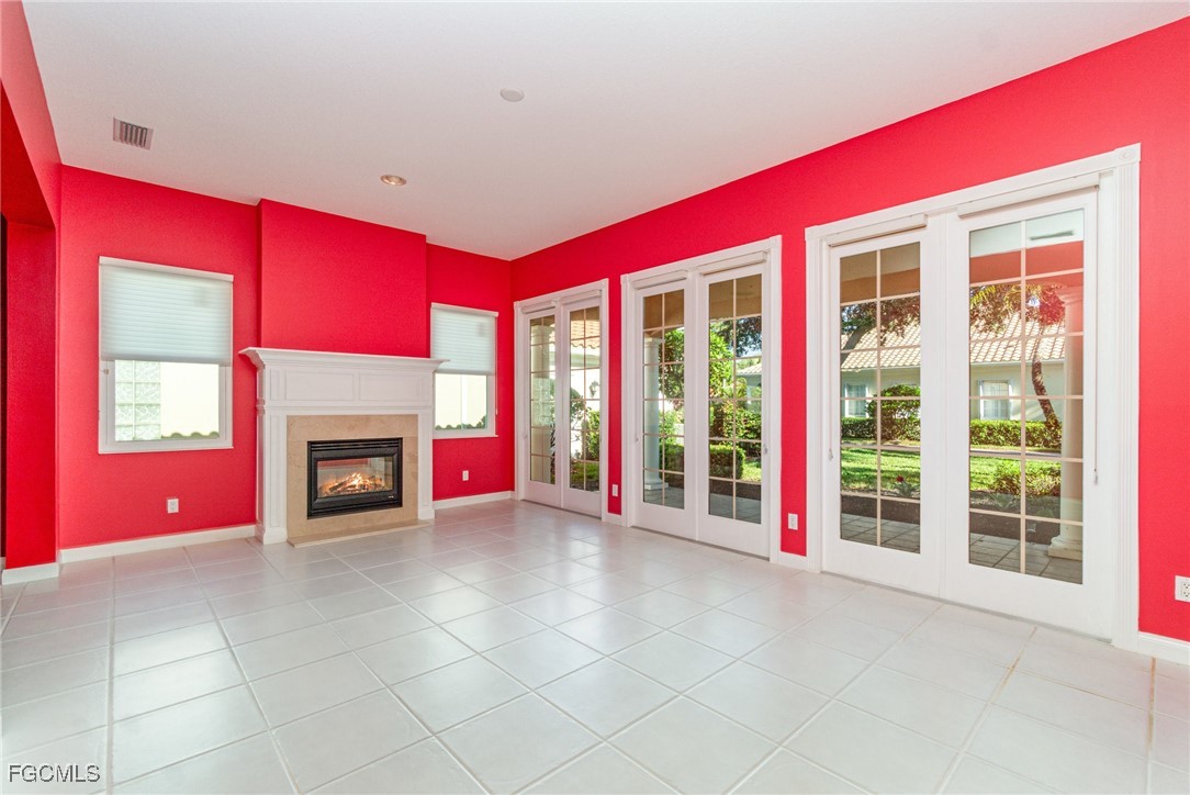 3461 Anguilla Way Naples, FL 34119 - Photo 11 of 33