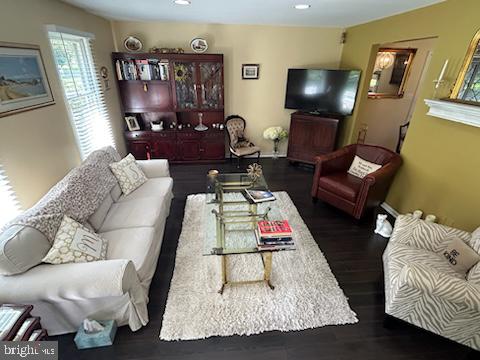4797 Kings Road Doylestown, PA 18902 - Photo 4 of 17 Gallery Image 4