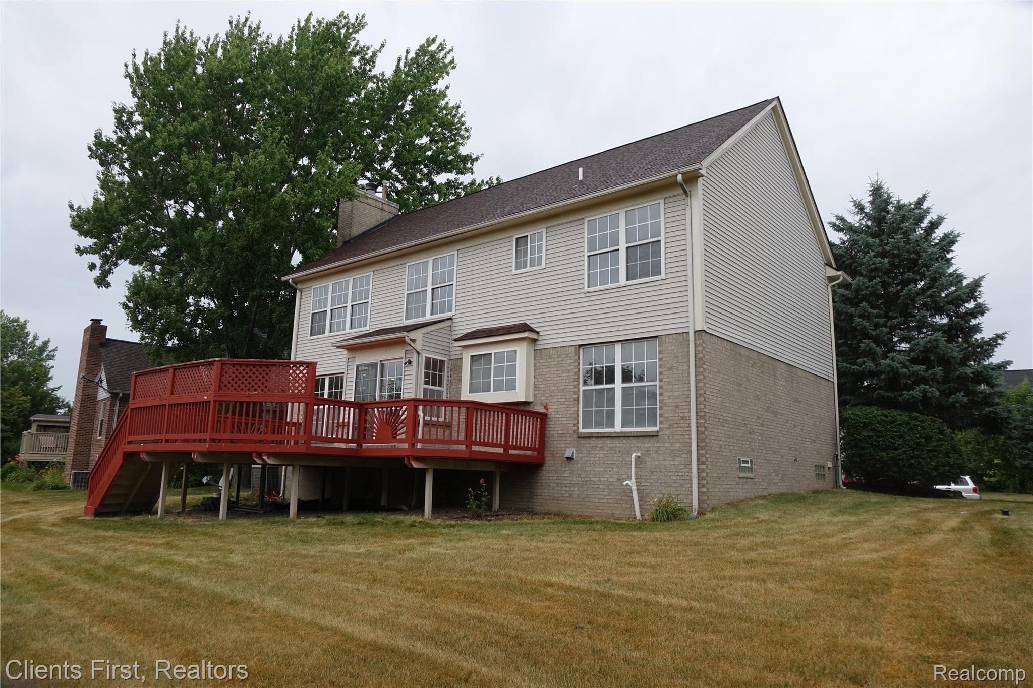 1770 Dunston Road Canton, MI 48188 - Photo 8 of 39 DSC05305.JPG