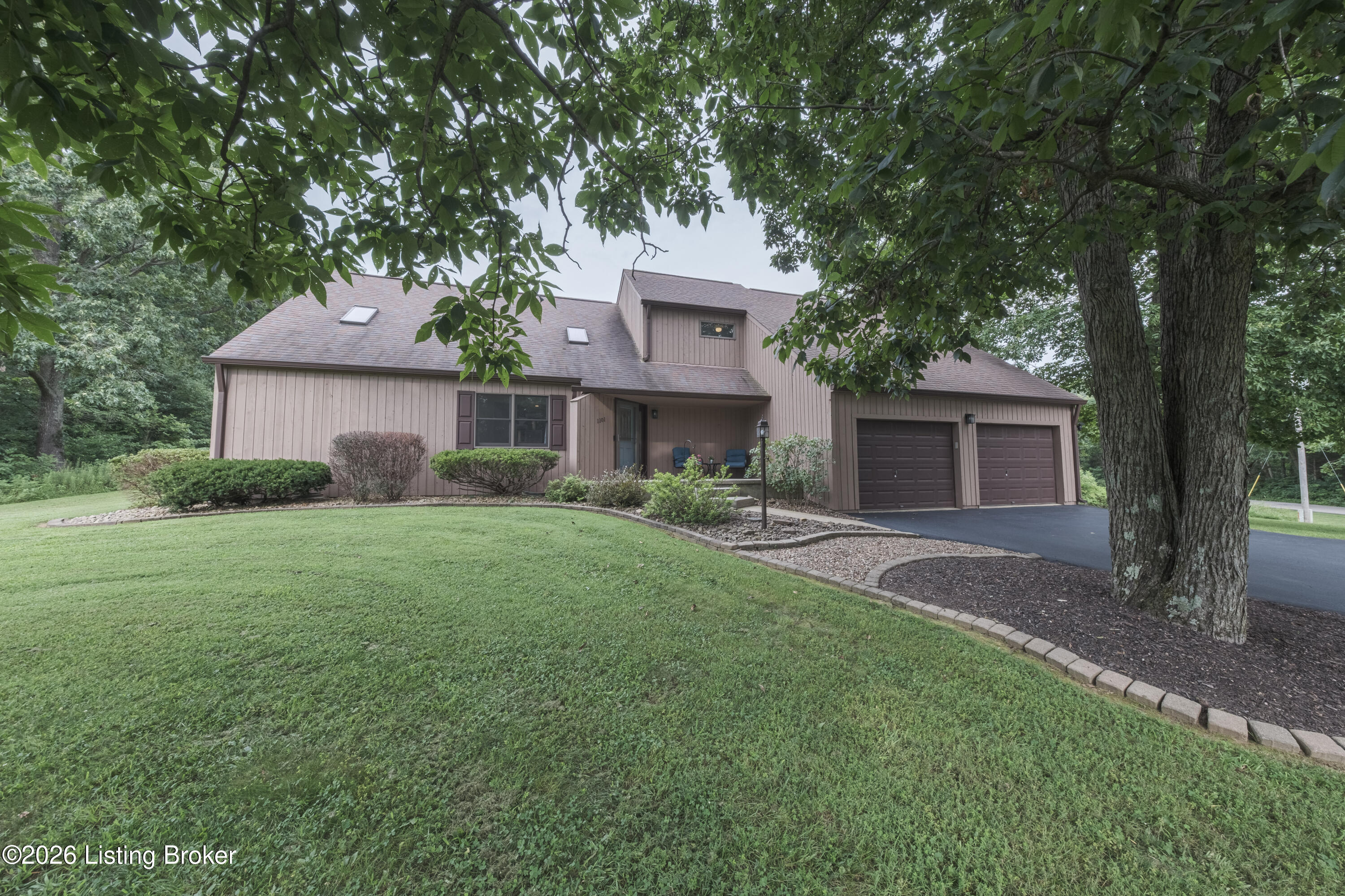 1101 Valley Road Hardinsburg, KY 40143 - Photo 1 of 95 79-_DSF8211-HDR