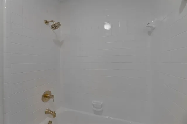 $2,050 | 6312 Woodstream Trail, Fort Worth, TX 76133