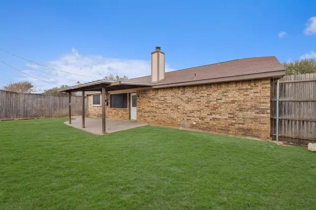 $2,050 | 6312 Woodstream Trail, Fort Worth, TX 76133