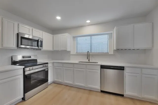 $2,050 | 6312 Woodstream Trail, Fort Worth, TX 76133