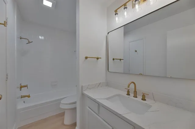 $2,050 | 6312 Woodstream Trail, Fort Worth, TX 76133