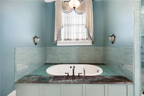 $2,900,000 | 1527 Sixth Street, New Orleans, LA 70115