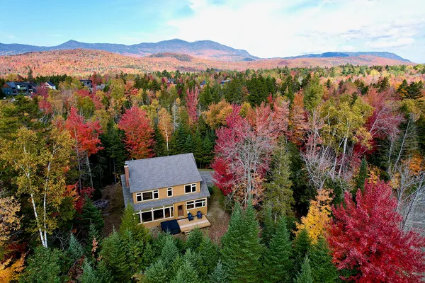 $1,199,000 | 4997 Bridge Street, Carrabassett Valley, ME 04947