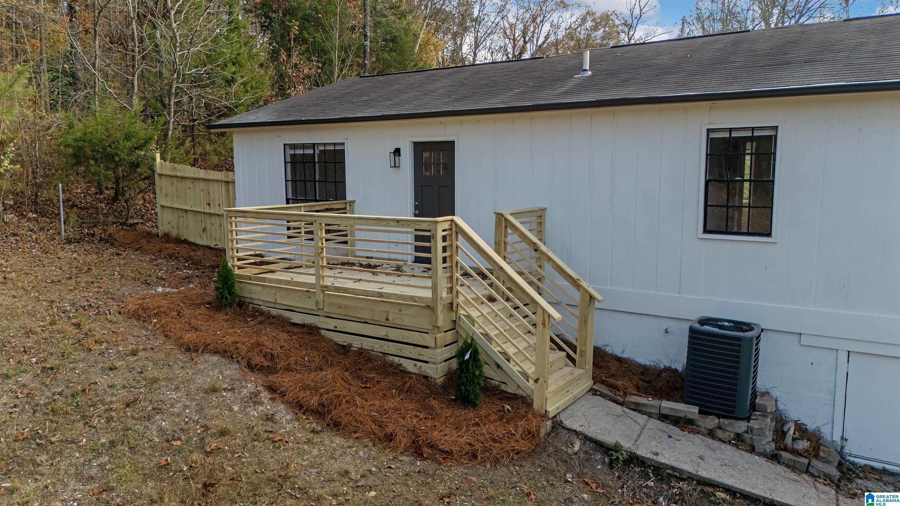 1315 Yellowleaf Circle Alabaster, AL 35114 - Photo 24 of 32