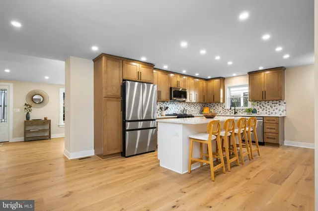 $1,095,000 | 211 Bryn Mawr Avenue, Bala Cynwyd, PA 19004