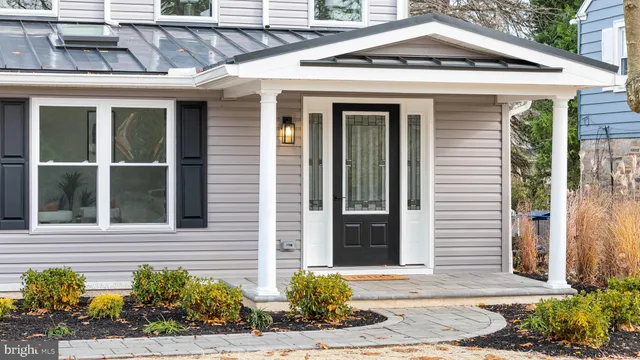 $1,095,000 | 211 Bryn Mawr Avenue, Bala Cynwyd, PA 19004