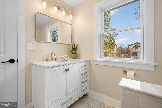 $1,095,000 | 211 Bryn Mawr Avenue, Bala Cynwyd, PA 19004