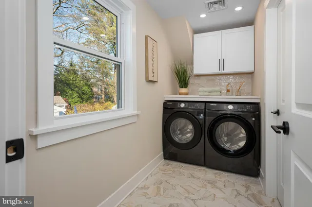 $1,095,000 | 211 Bryn Mawr Avenue, Bala Cynwyd, PA 19004