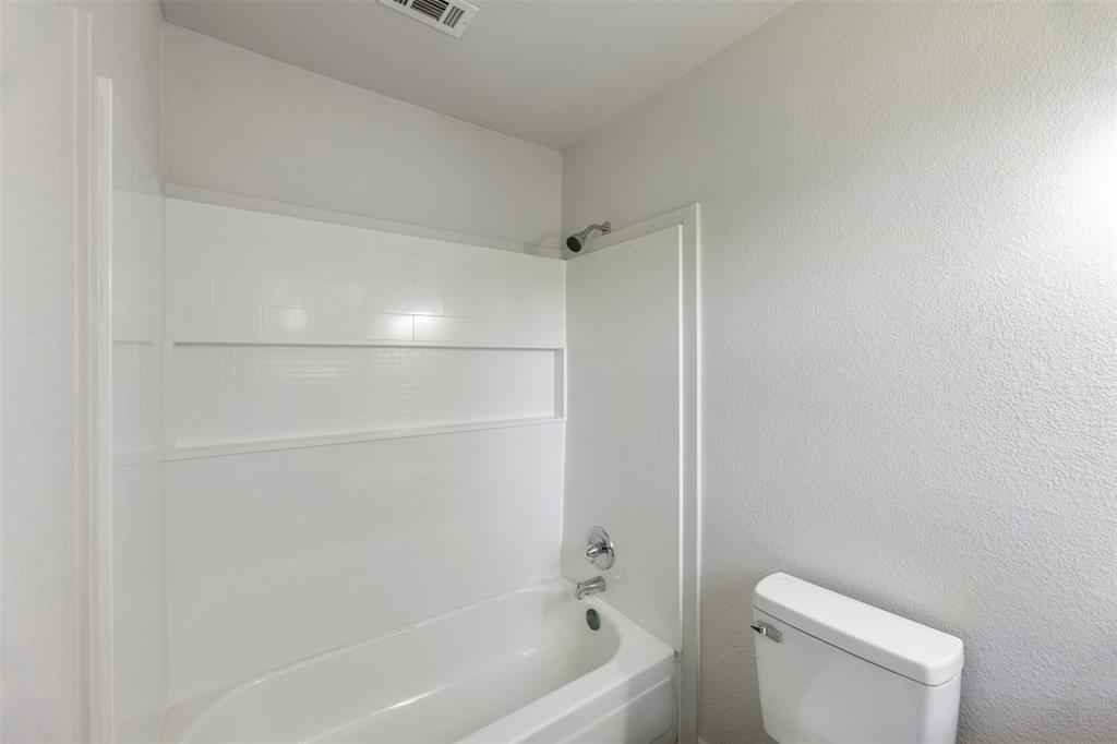 103 Ivy Street Goodlow, TX 75144 - Photo 20 of 32