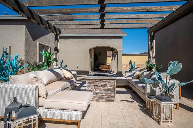 $354,950 | 14624 Pebble Hills Boulevard, El Paso, TX 79938
