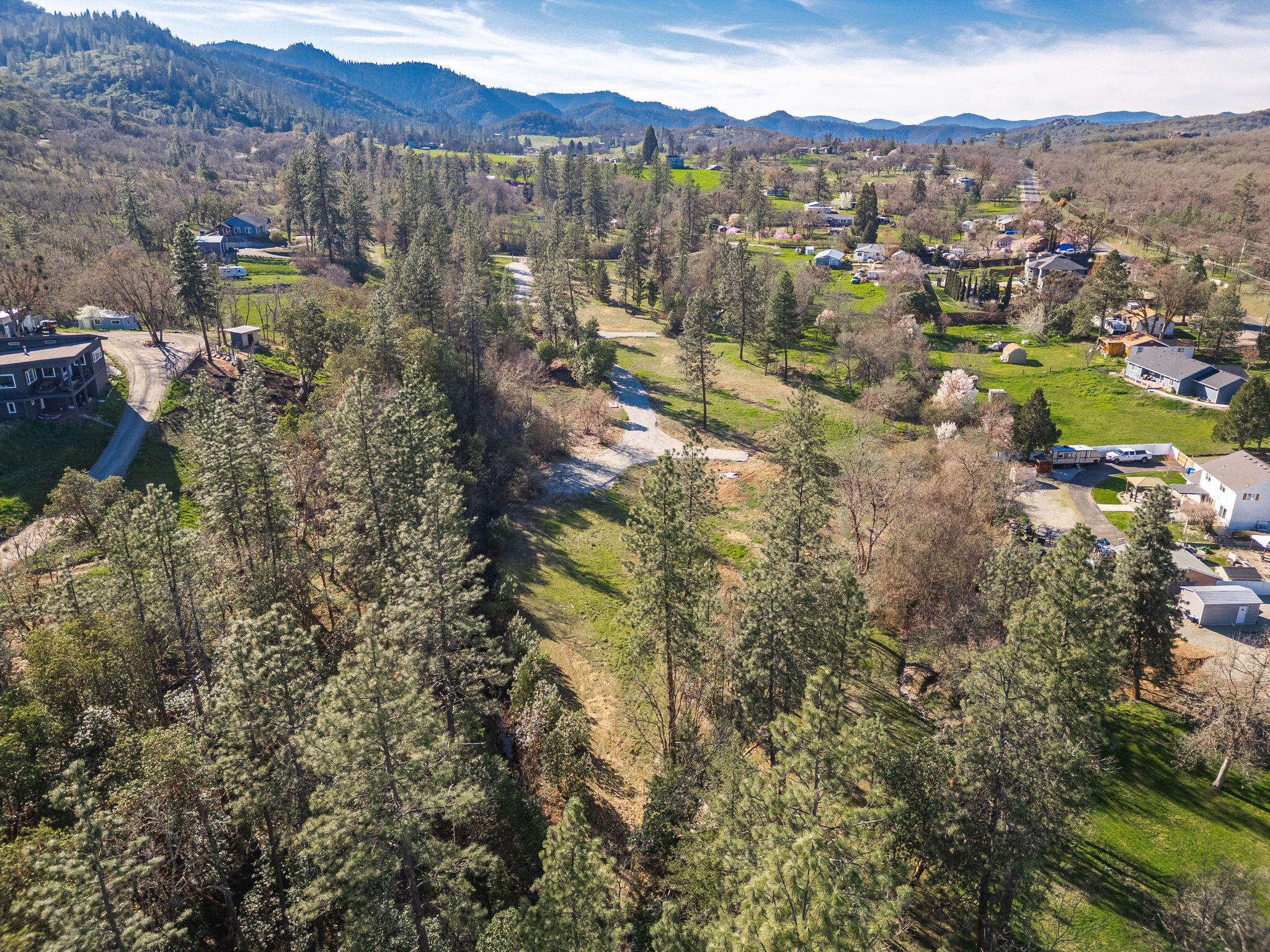 5009 Lane Creek Road, Unit PARCEL 3 Central Point, OR 97502 - Photo 13 of 38