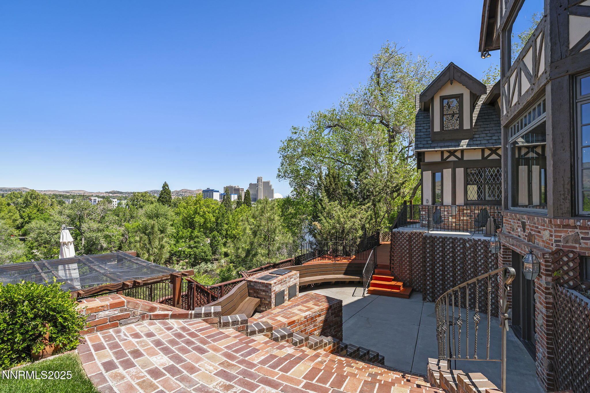 745 California Avenue Reno, NV 89509 - Photo 11 of 40 14-web-or-mls-_DSC1714
