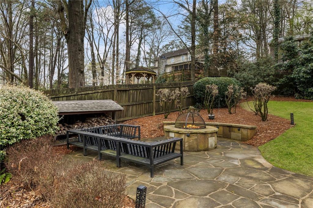 2588 Defoors Ferry Road Northwest Atlanta, GA 30318 - Photo 32 of 39