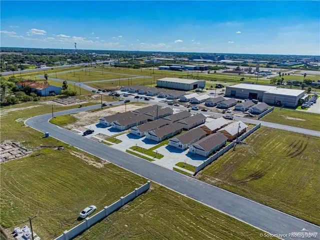 $425,000 | 2021 Southridge Avenue, Harlingen, TX 78550