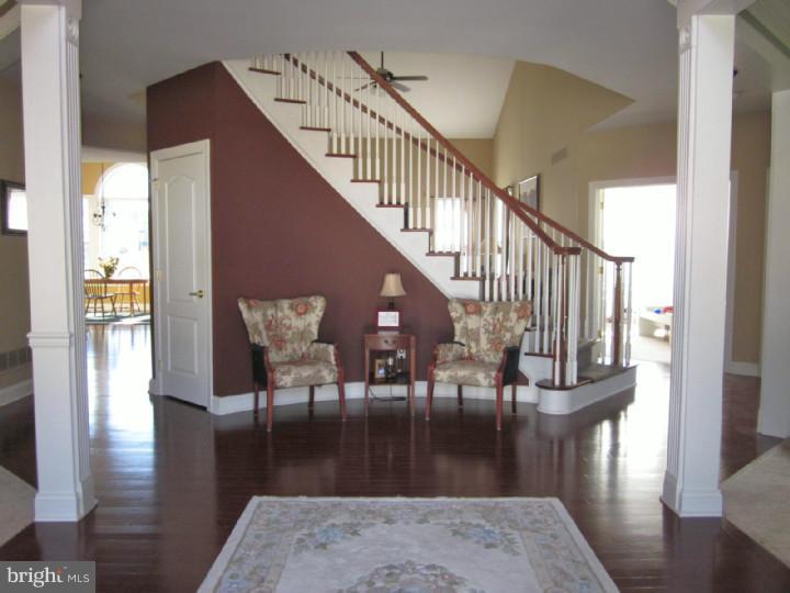 2004 Grenoble Road Coatesville, PA 19320 - Photo 2 of 25 Foyer